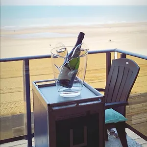  Apartment Modern Direct Seaview & Free Parking Belgien