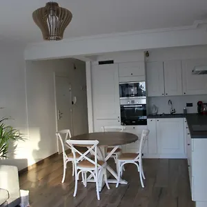 Apartment Royal Belgien